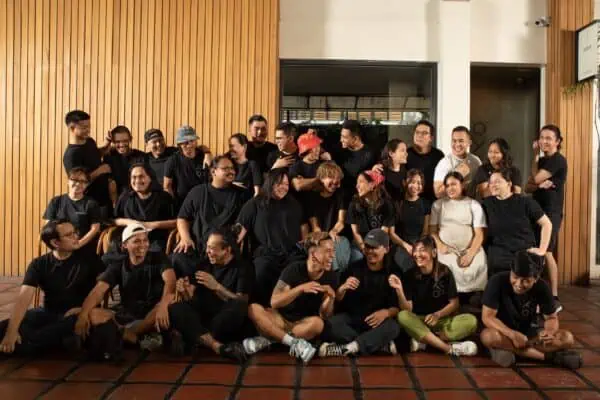 A group shot of the team at Toyo