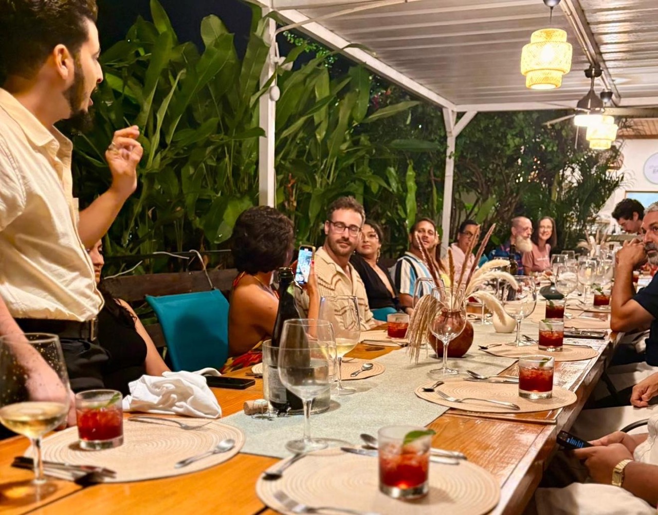 Long table of guests at Chef's Garden Puerto Rico