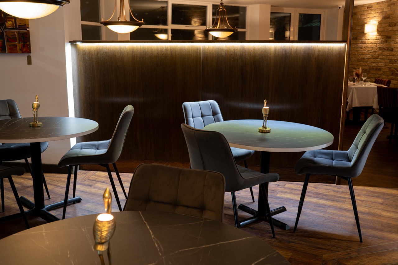 Cosy interior at Lavang