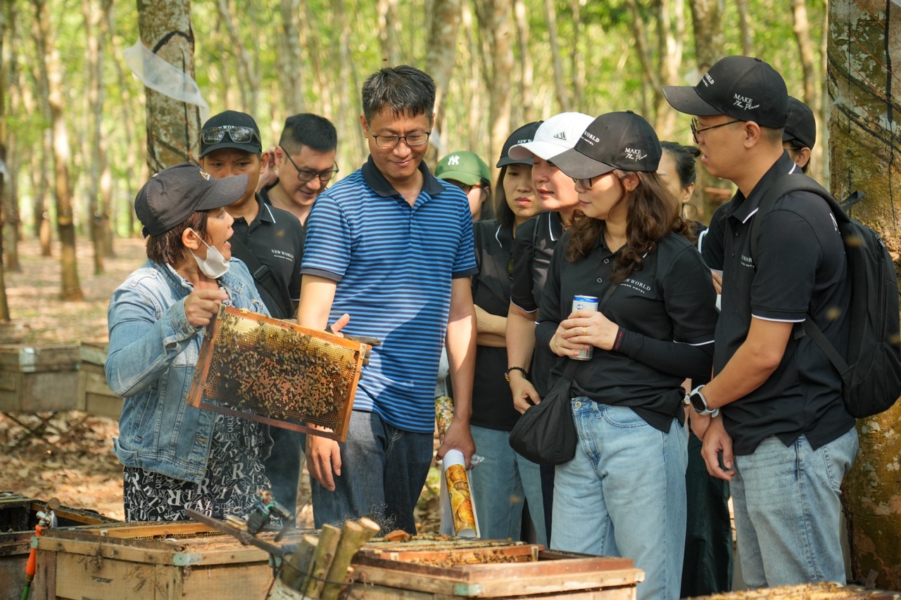 A local farm visit for New World Saigon team members