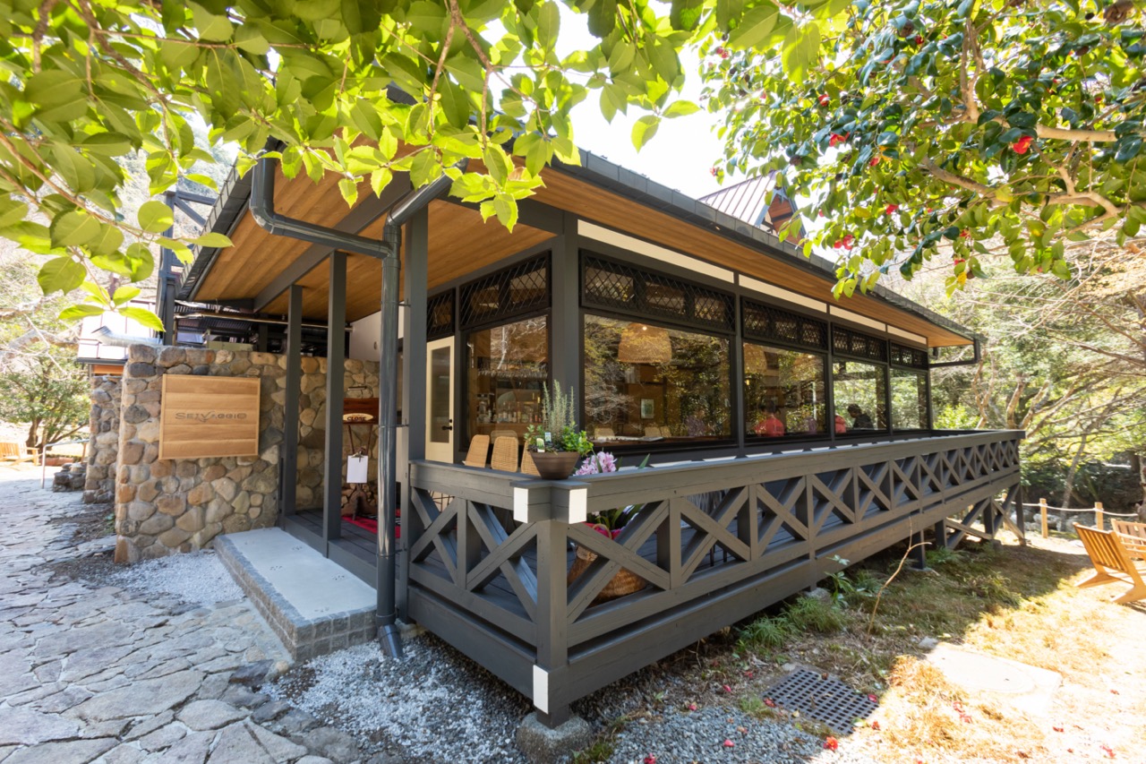  Exterior shot of Selvaggio restaurant Japan